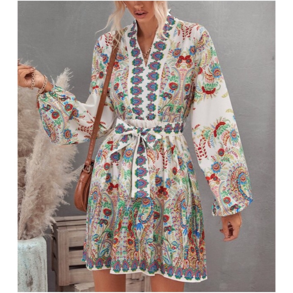 Bohemian Floral print V neck Gypsy Mini Dress - Picture 1 of 8